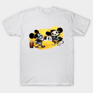 Mice in comparison T-Shirt